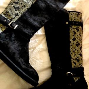 Ugg boots in perfect condition barely worn